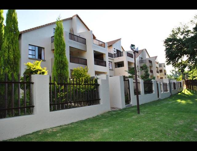 2 BEDROOM APARTMENT FOR SALE IN PAULSHOF